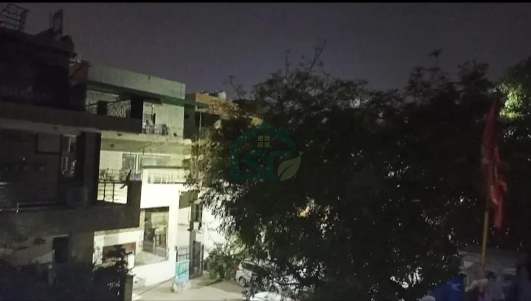 Avms Girls PG in Rohini in Rohini, Delhi — property photo 1