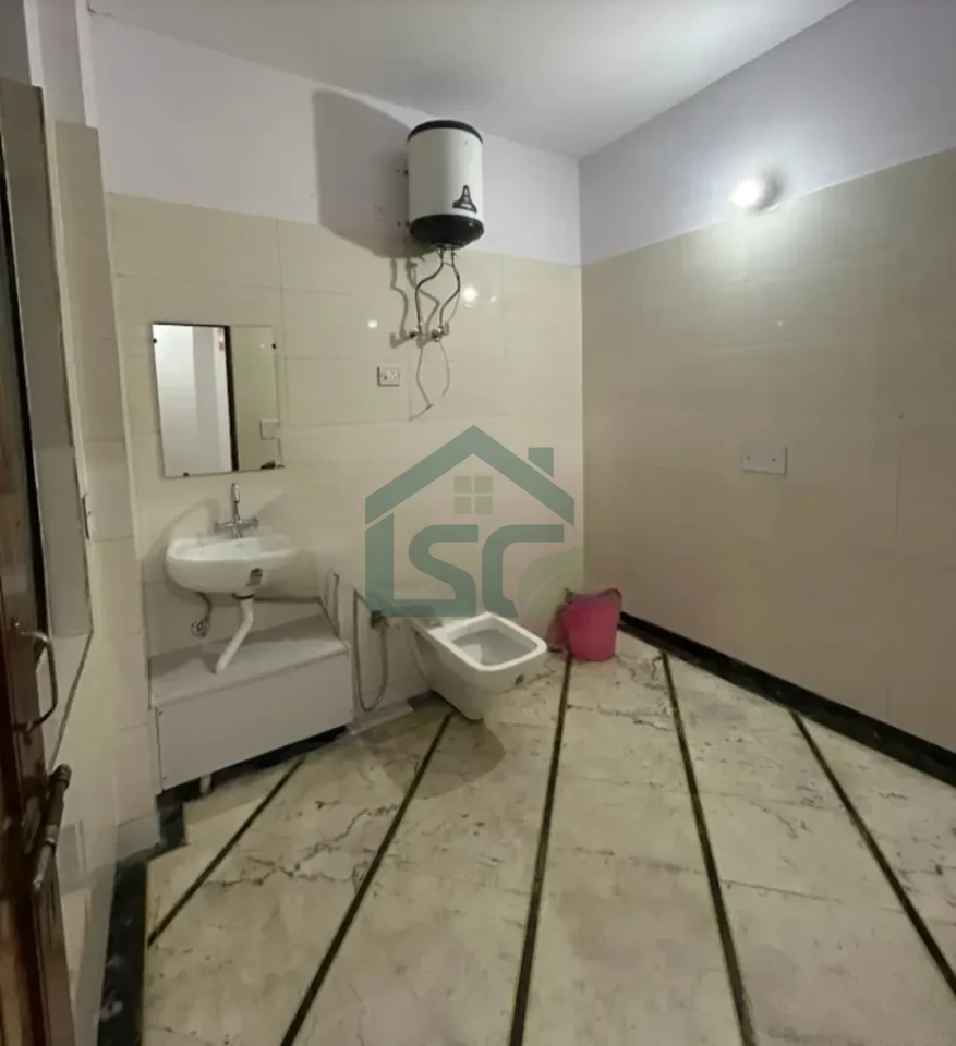 Nisha PG in Rohini, Delhi — property photo 4