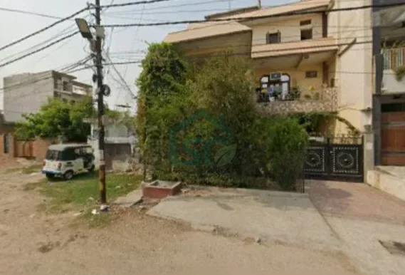 At Ananya Girls Hostel, Sharda Nagar, Kanpur