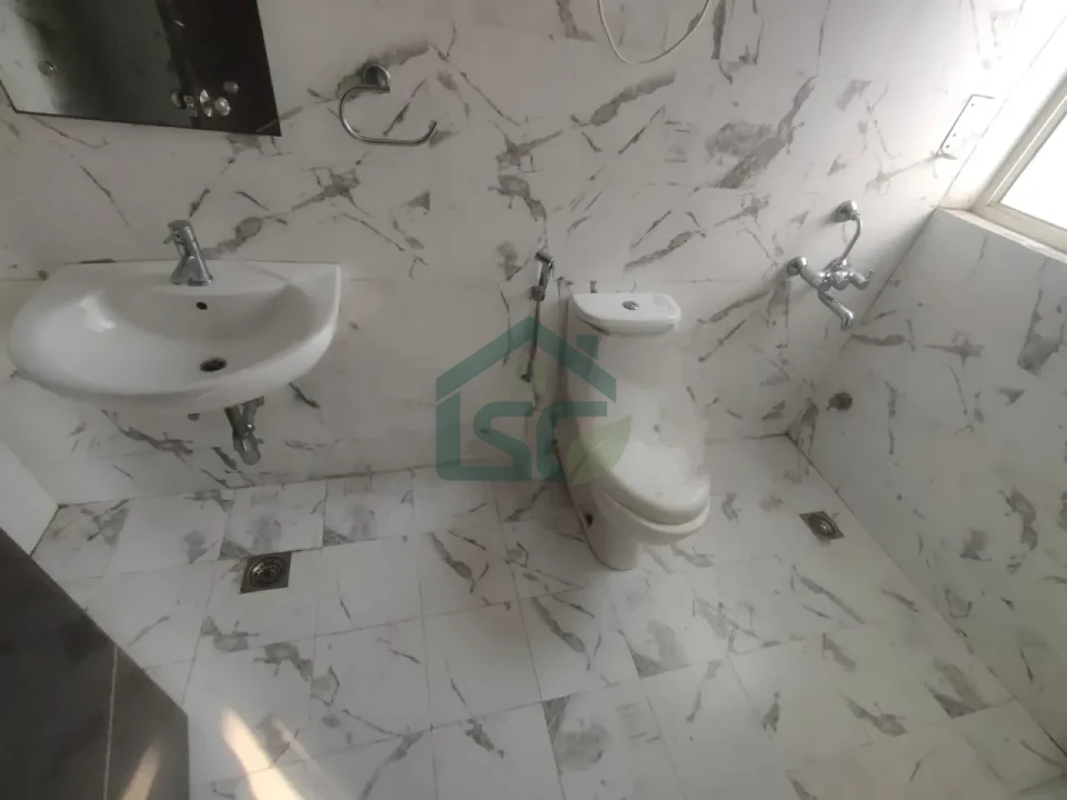 Shree Ram Home Stay in Sector 69, Gurugram — property photo 5