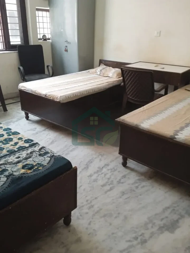 Shree Ram Home Stay in Sector 69, Gurugram — property photo 2
