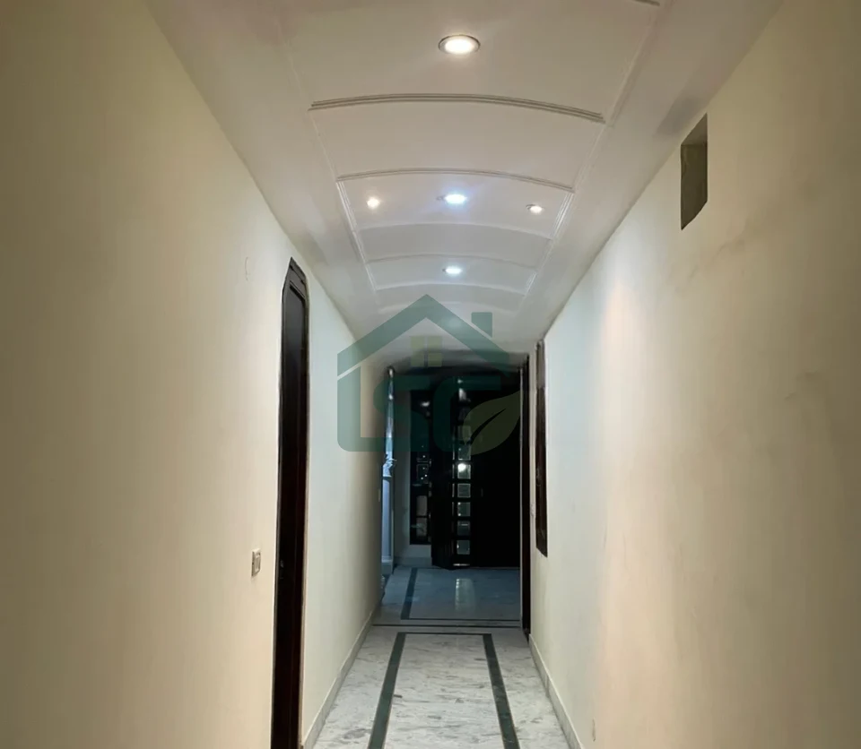 Photo 3 of J.S. Residency Room & PG Service, New Industrial Township, Faridabad