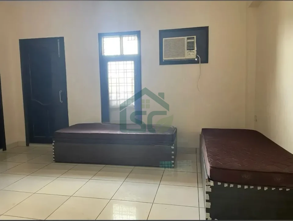 Girls PG GTB Nagar in GTB Nagar, Delhi — property photo 1