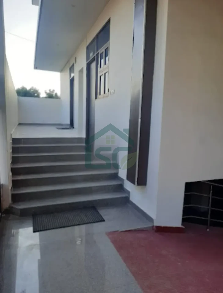 Girls PG GTB Nagar in GTB Nagar, Delhi — property photo 3