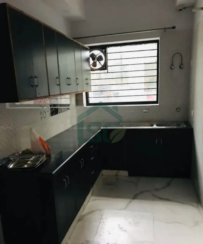 A One Girls PG in Sector 41, Noida — property photo 4