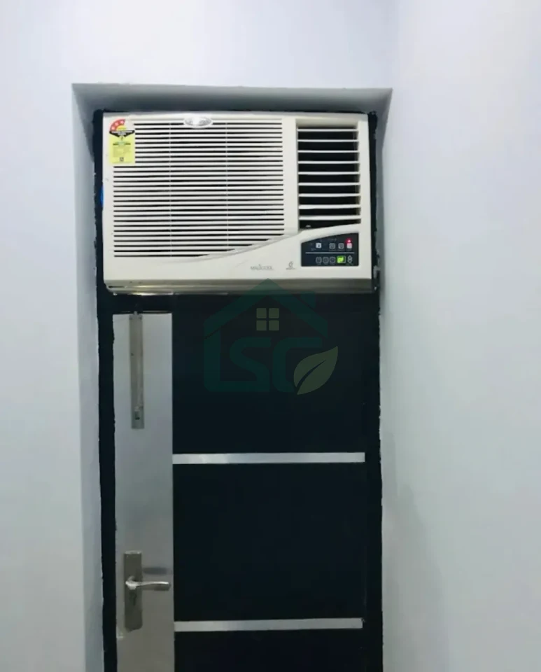 A One Girls PG in Sector 41, Noida — property photo 3