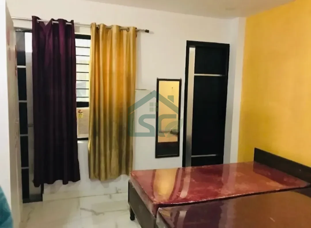 A One Girls PG in Sector 41, Noida — property photo 1