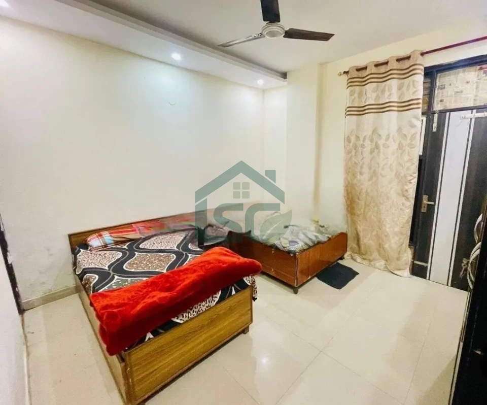 Kapoor’s Boys PG in Block C, Delhi — property photo 1
