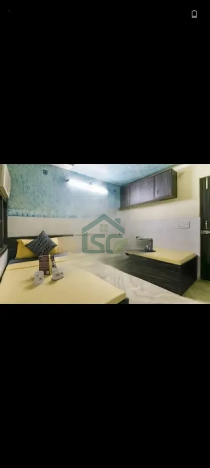 Radha Rani girls PG in Shakarpur, Delhi — property photo 3