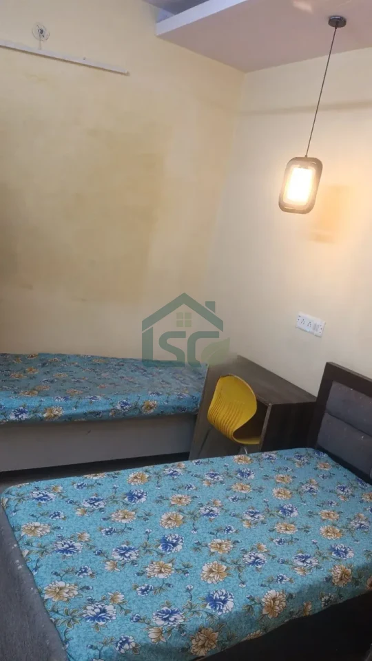 university PG in Kamla Nagar, Delhi — property photo 4