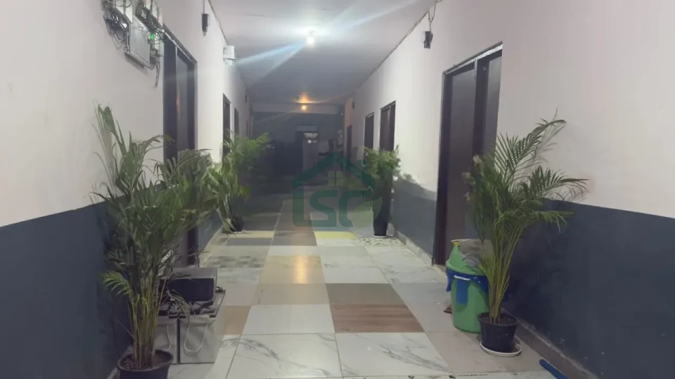 Radha kunj PG in Sector 141, Noida — property photo 2