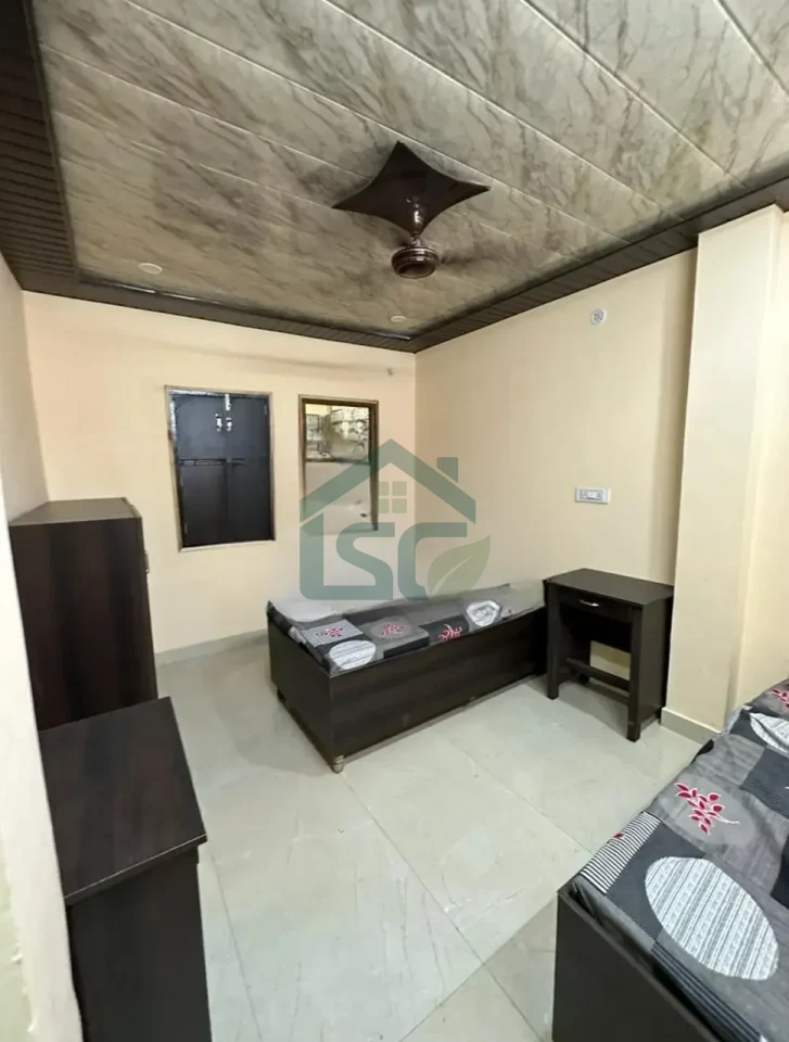 MG House Alipur in Kadipur Village, Delhi — property photo 4