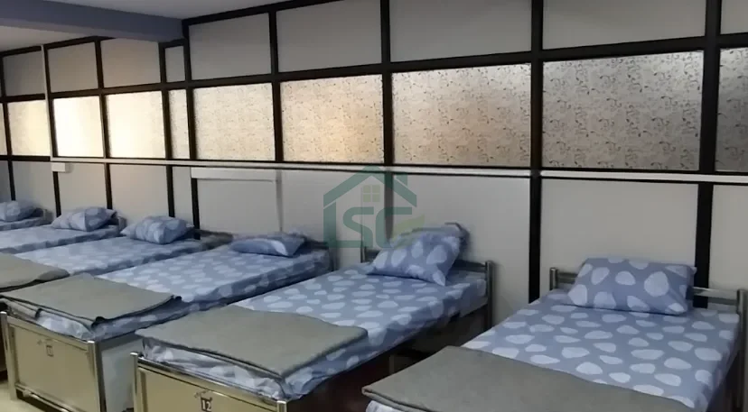 At Shiv Sai Dormitory & PG, Alkapuri, Vadodara