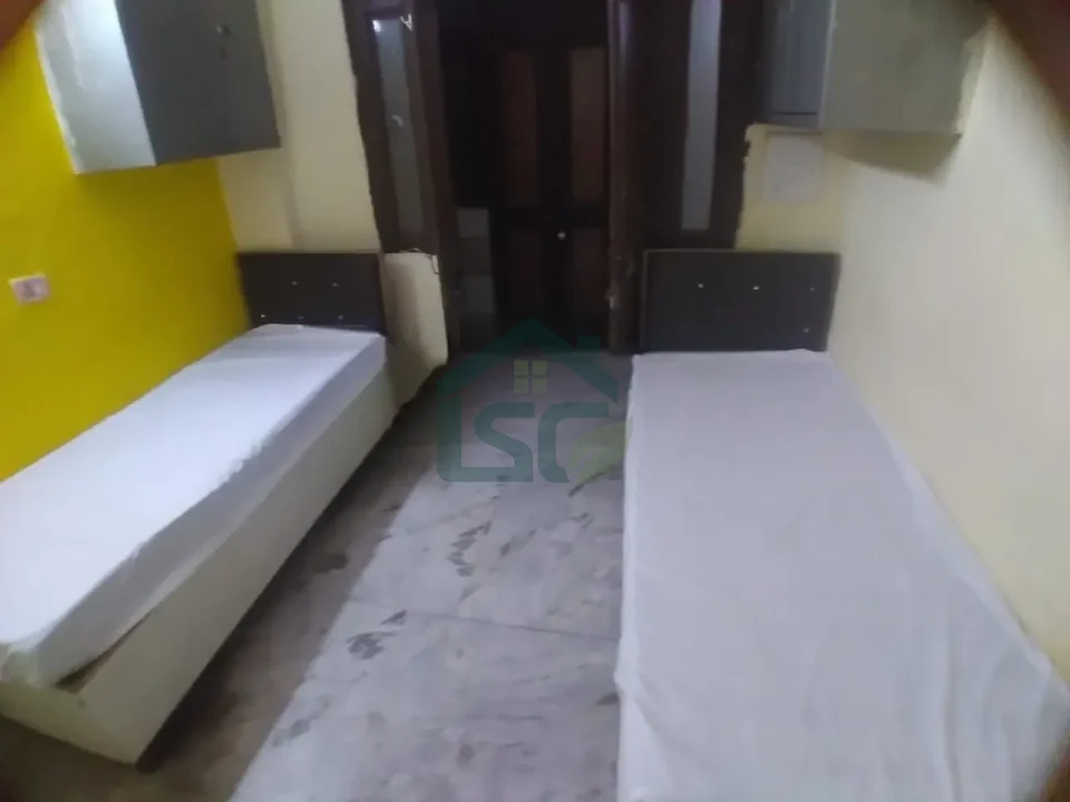 Shree Om Boys PG in Shakarpur Khas, Delhi — property photo 1