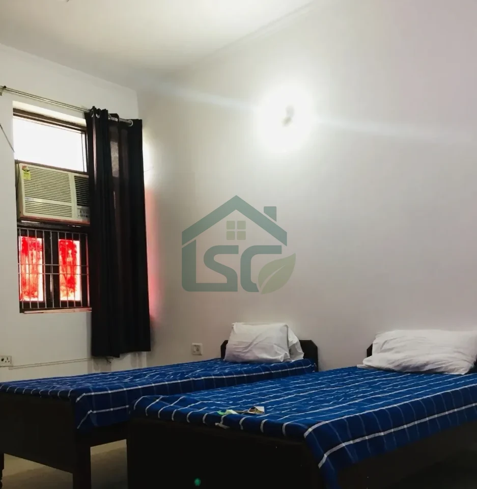 Omega Green PG in Sector 44, Noida — property photo 5