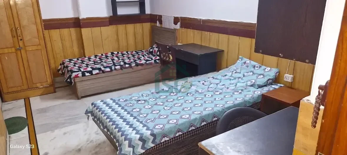 Ayush Boys PG in Karol Bagh, Delhi — property photo 1