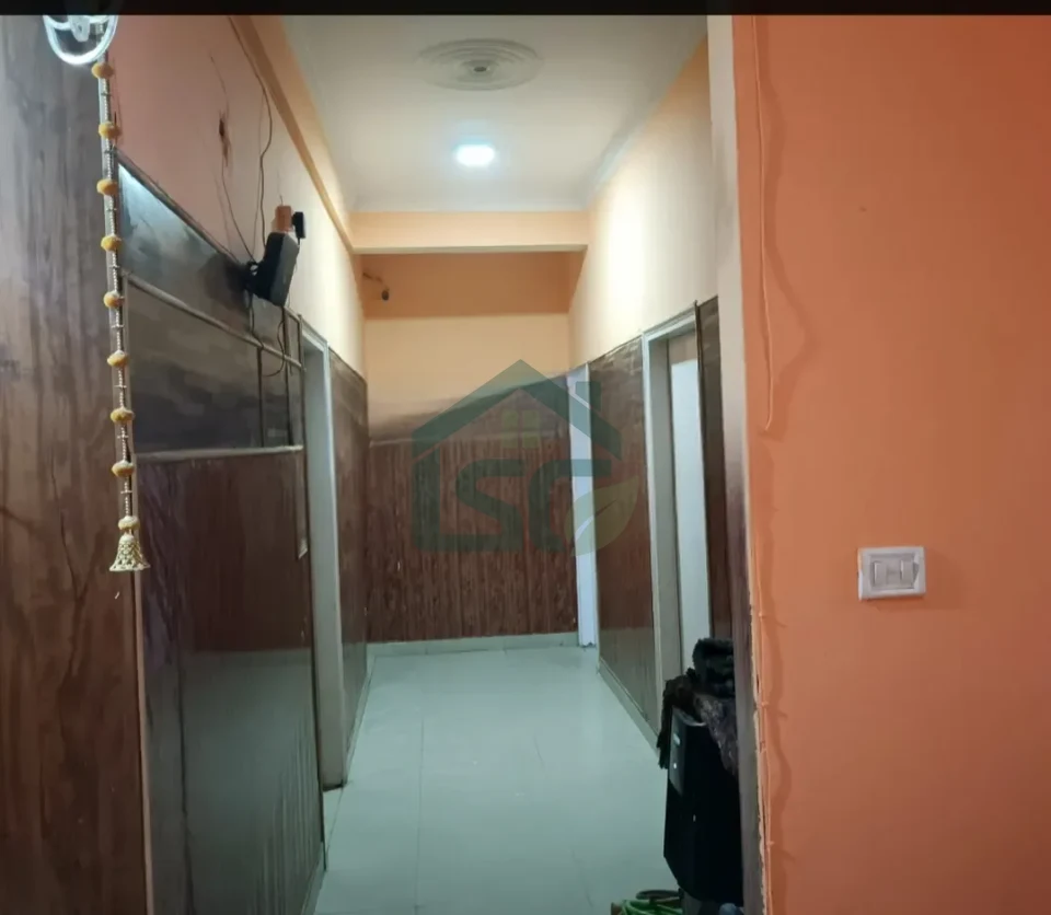 Luxury PG For Boys in Sector 18, Noida — property photo 2