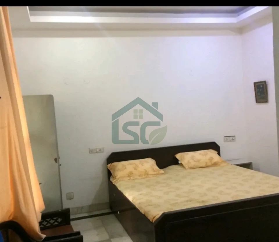Evergreen paying Guest in Sector 12, Noida — property photo 5