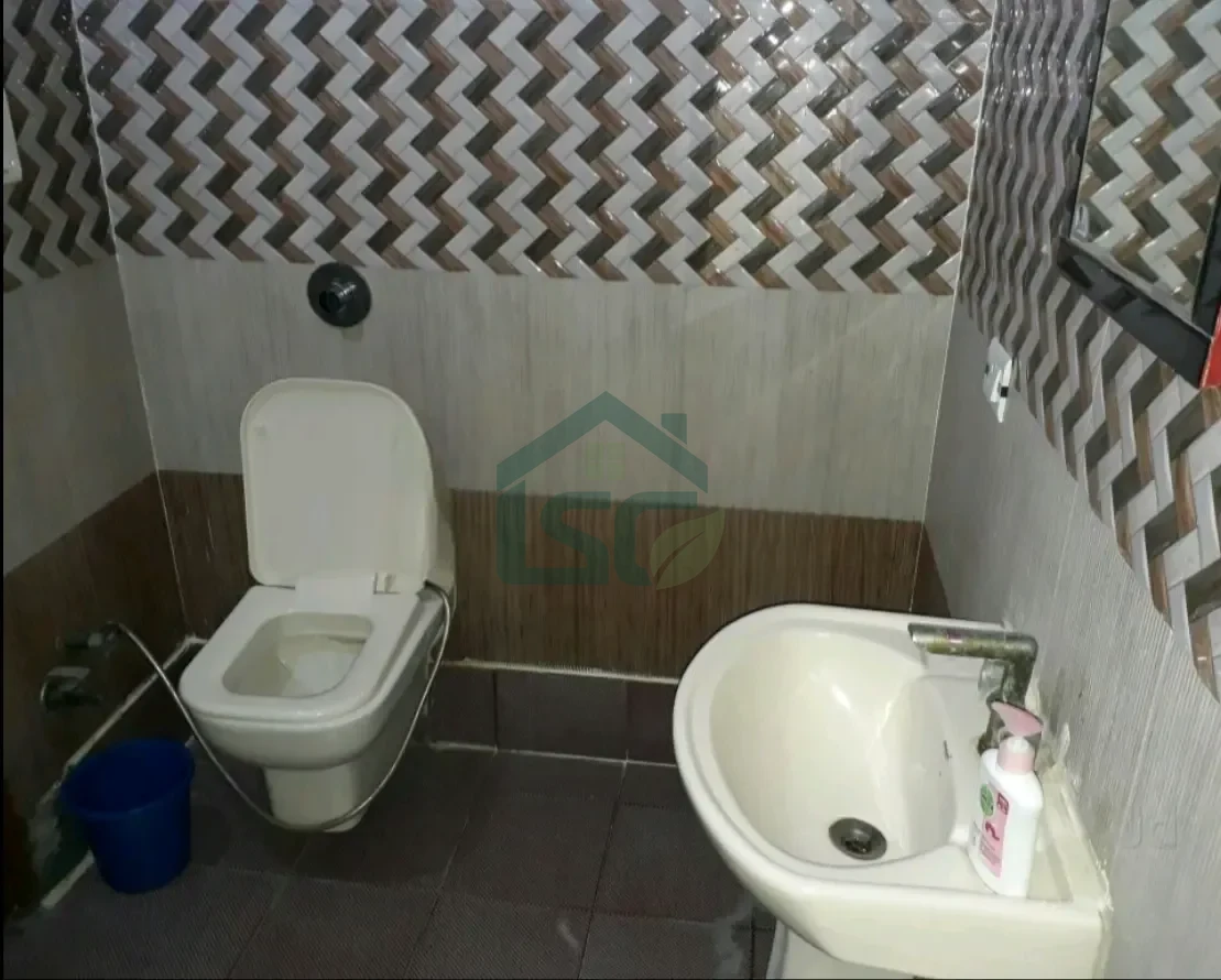Evergreen paying Guest in Sector 12, Noida — property photo 1