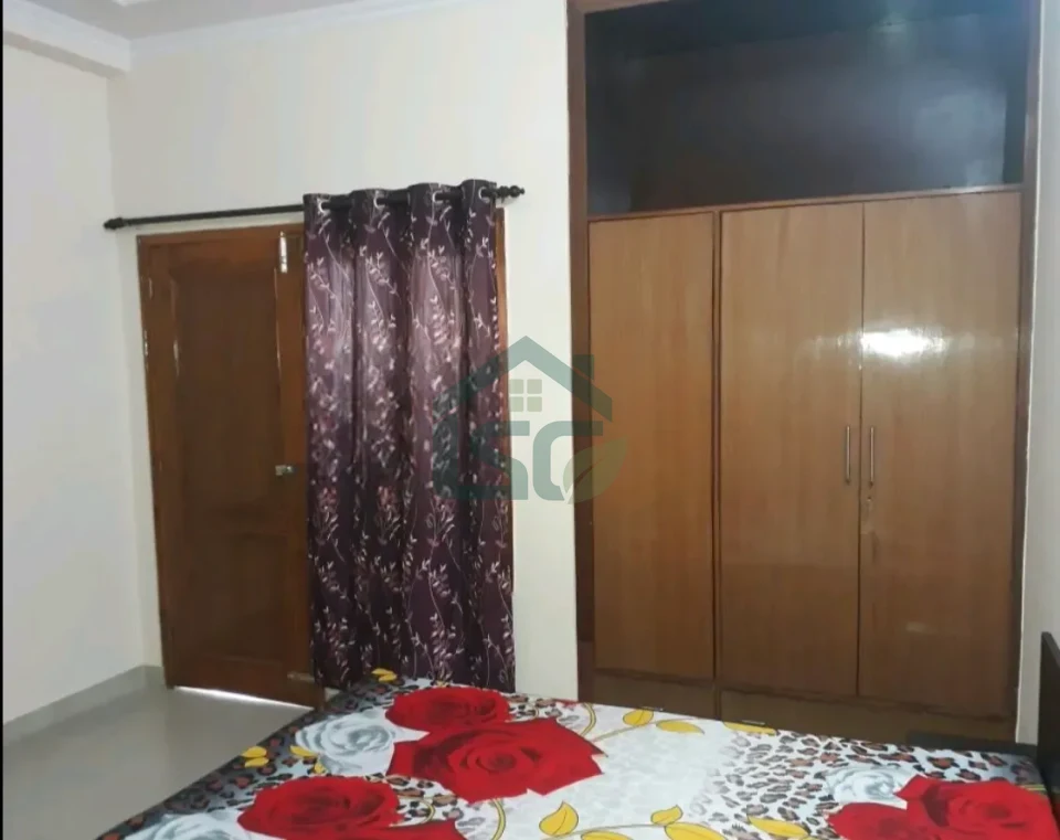Evergreen paying Guest in Sector 12, Noida — property photo 2