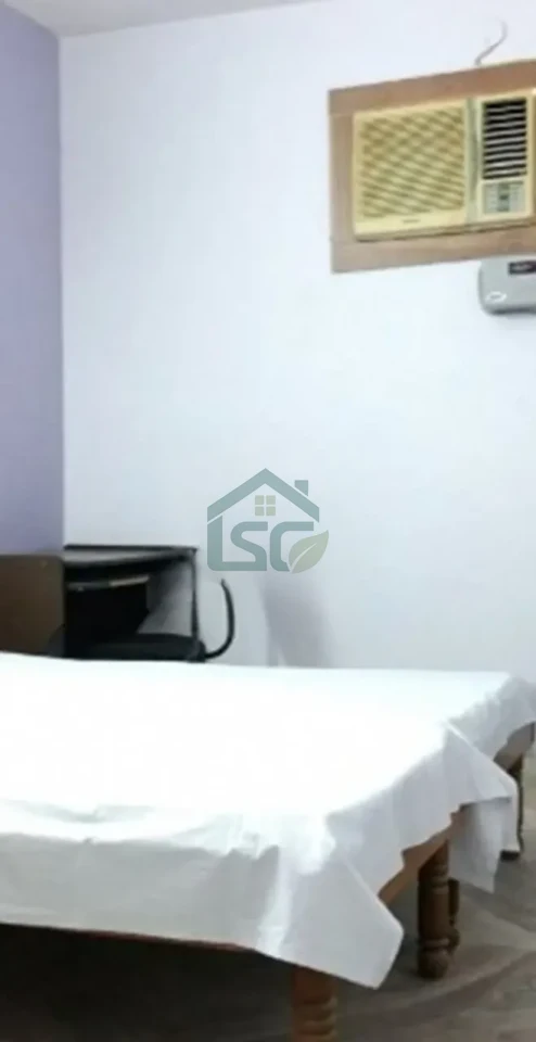 Joint PG in Chhatarpur, Delhi — property photo 4