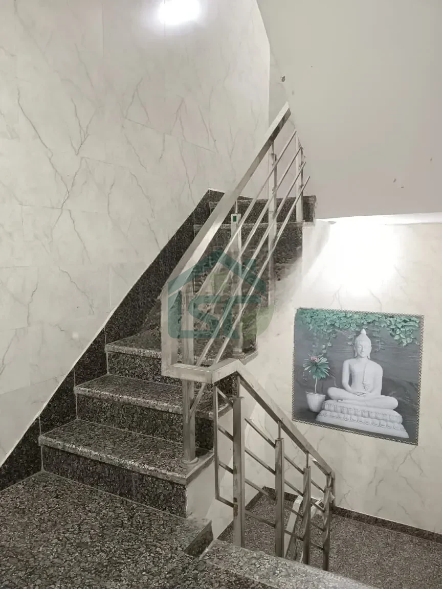 Phogat PG House in Kalkaji, Delhi — property photo 1