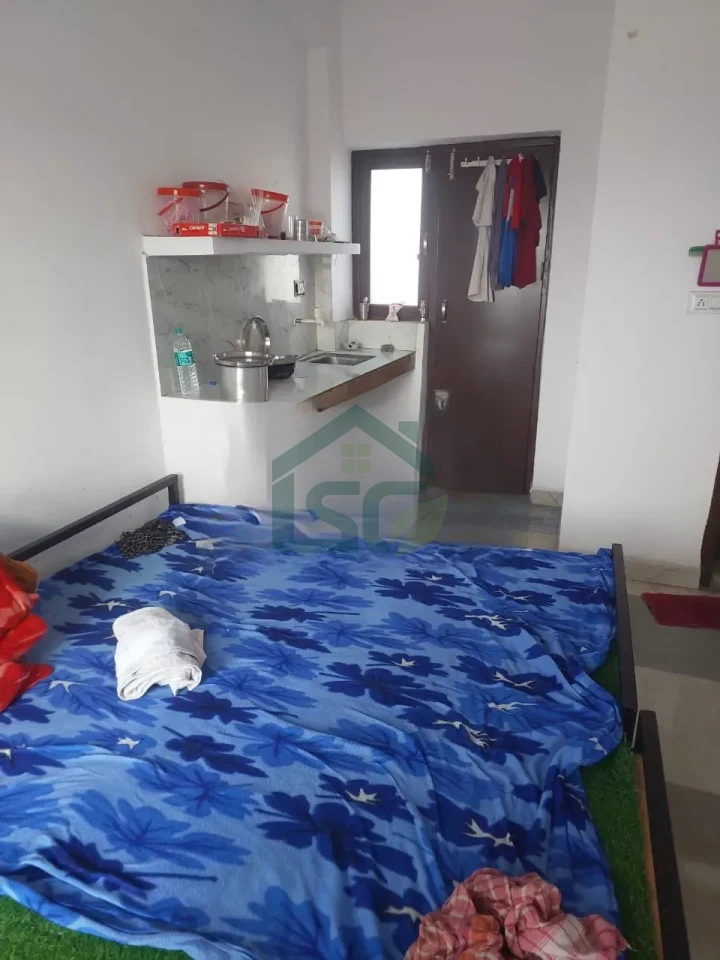 Ashok Room For Rent in Sector 85, Gurugram — property photo 1