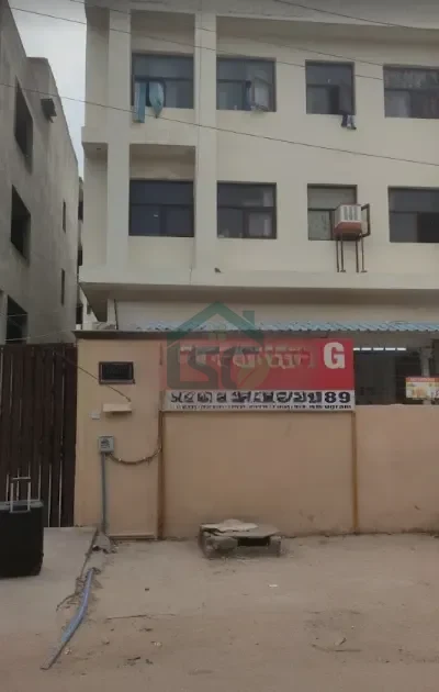 Laxmi PG FOR Girls in Sector 14, Gurugram — property photo 2