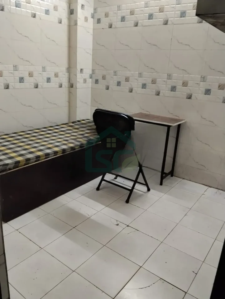 Daksh boy PG in Indra Vikas Colony, Delhi — property photo 2