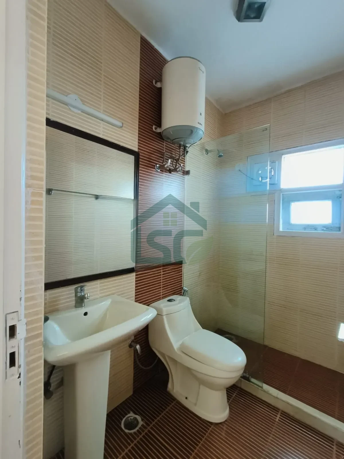 Studioz2let in Sector 57, Gurugram — property photo 1