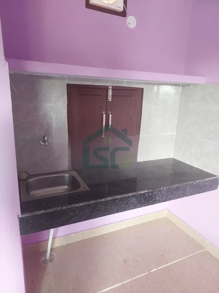 Charan Room for rent in Sector 86, Gurugram — property photo 3