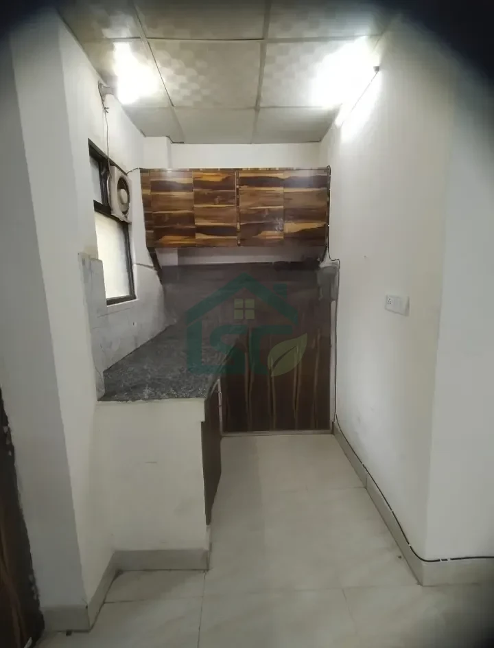 Katiyayni associate in Sector 43, Gurugram — property photo 2