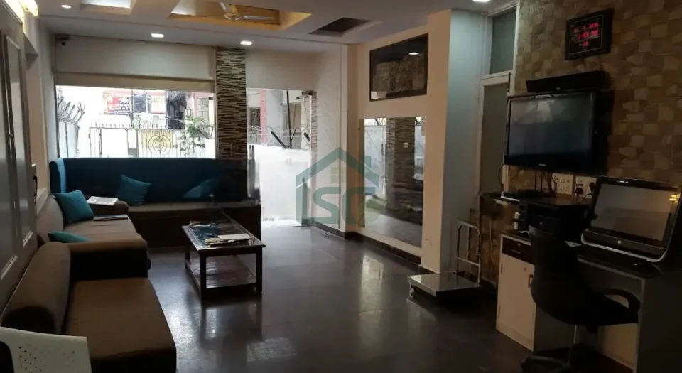 Priya Girls PG in Rama Krishna Puram, Delhi — property photo 2