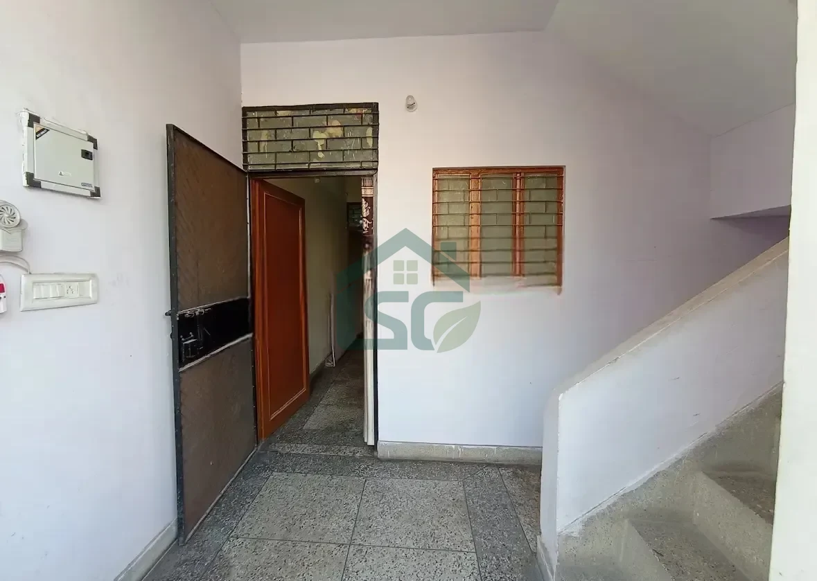 Shipra Girls PG in Uttam Nagar, Delhi — property photo 1