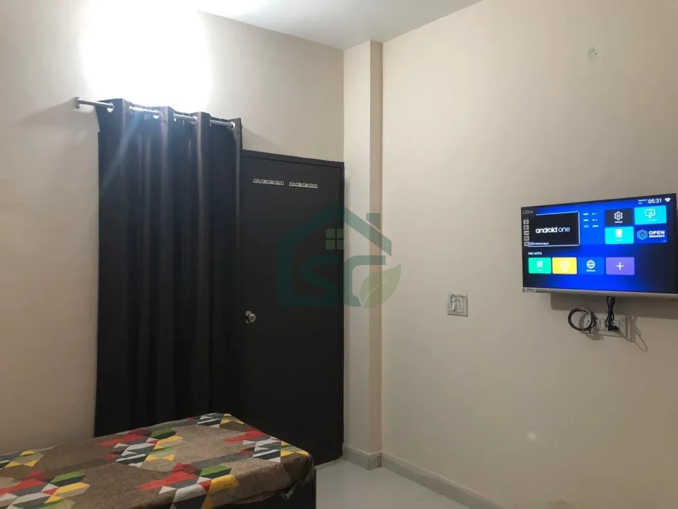 Castle Rock Youth Luxury Hostel & PG in Sector 45, Gurugram — property photo 5