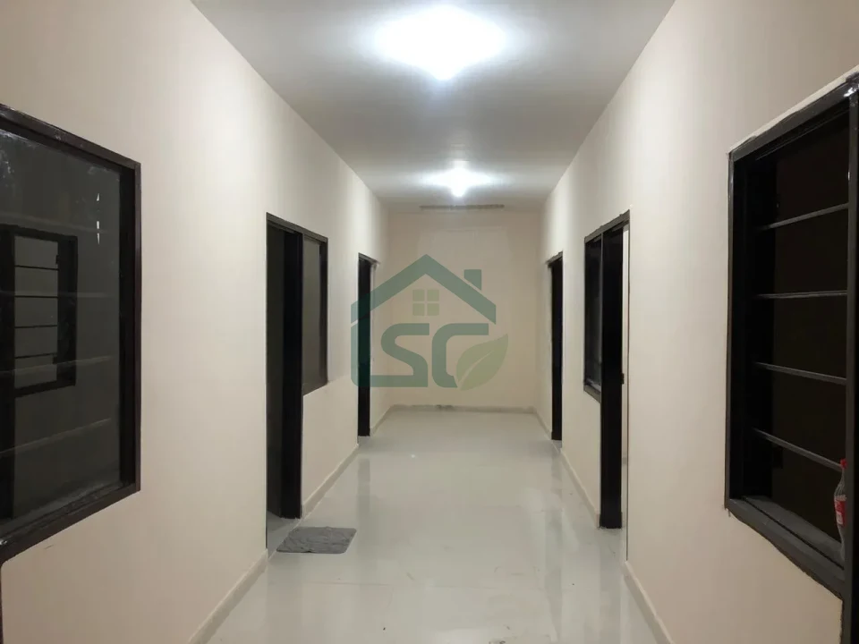 Castle Rock Youth Luxury Hostel & PG in Sector 45, Gurugram — property photo 2