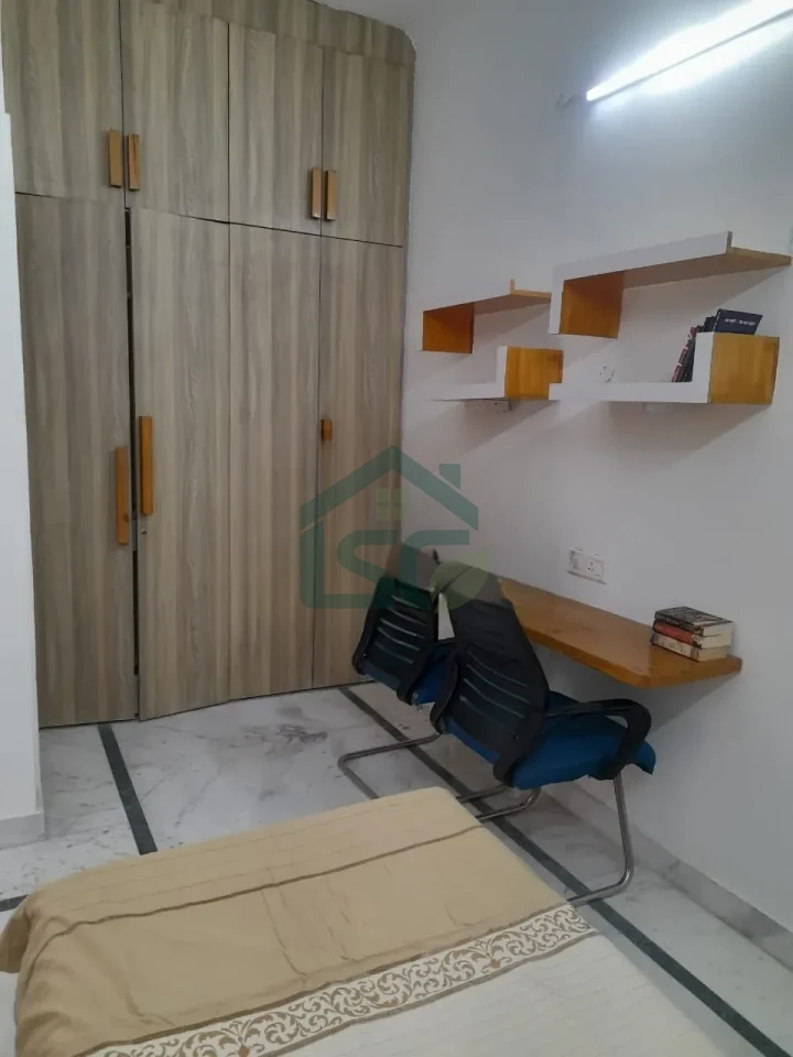 Sidhivinayak girls hostel in Sector 126, Noida — property photo 3