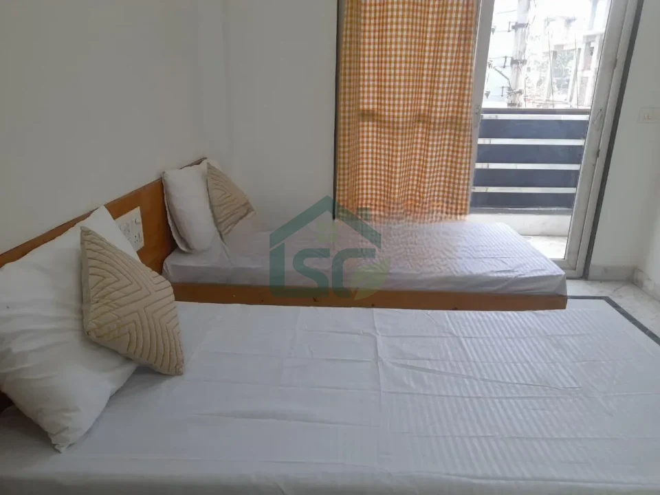 Sidhivinayak girls hostel in Sector 126, Noida — property photo 4