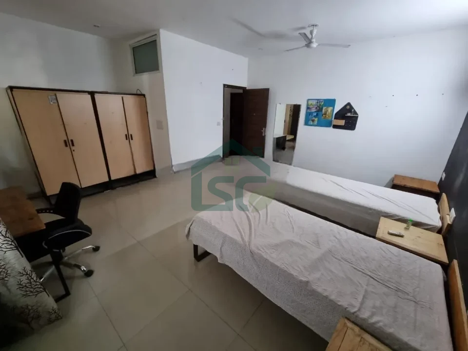 Peaceful Homes For Girls and Boys in Sector 26, Gurugram — property photo 3