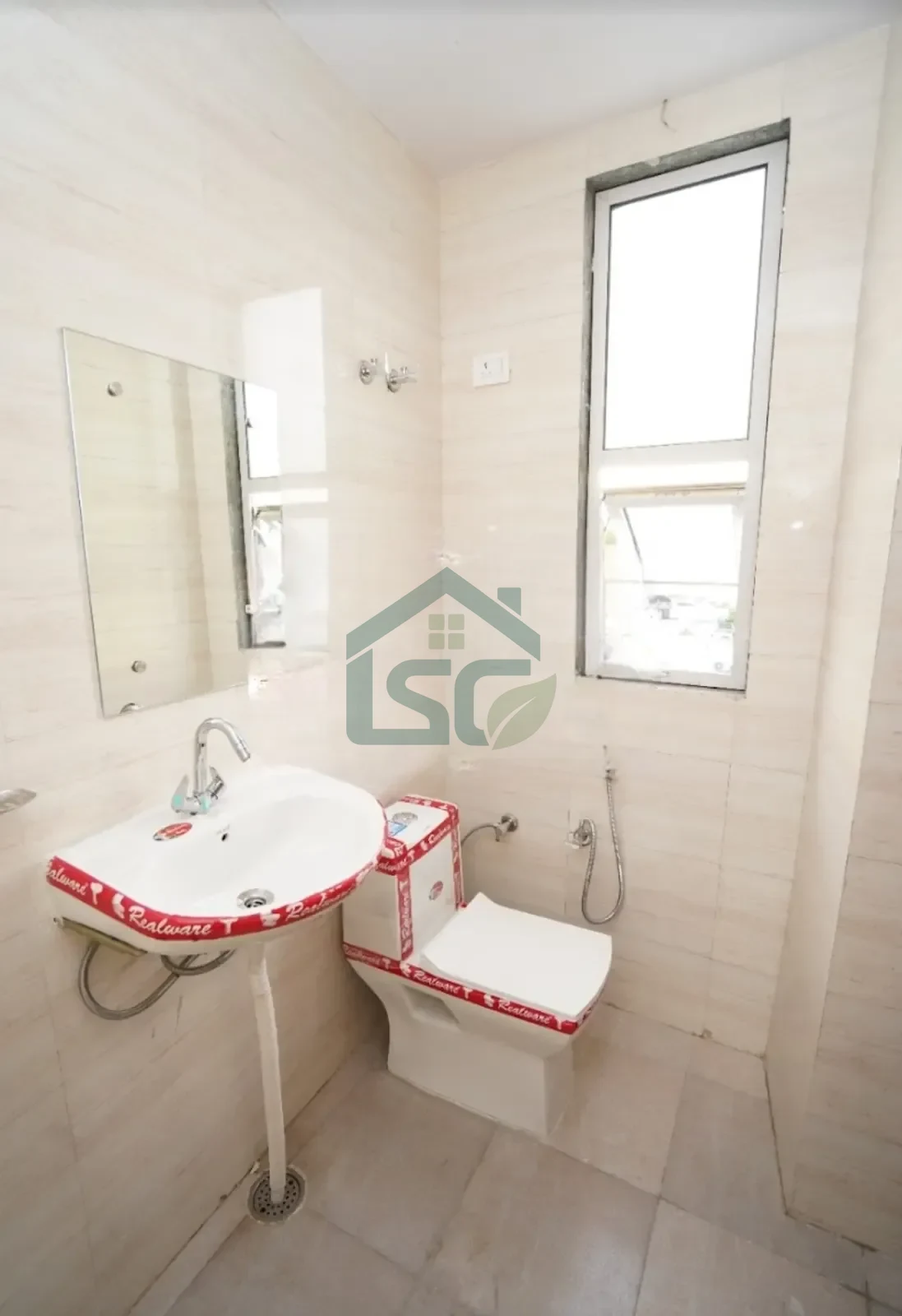 PG for boys&girls in Sector 24, Gurugram — property photo 1
