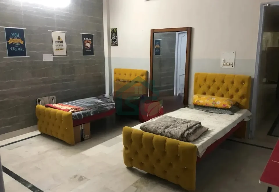 Rudra PG in Subhash Nagar, Delhi — property photo 2