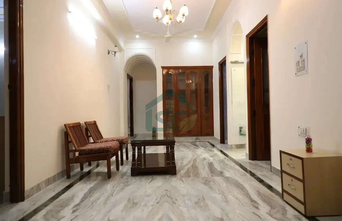 Daivik Girls PG in Ashok Vihar, Delhi — property photo 1