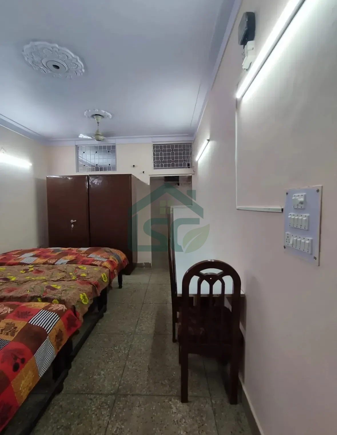 Mahajan PG in Jhilmil Colony, Delhi — property photo 1