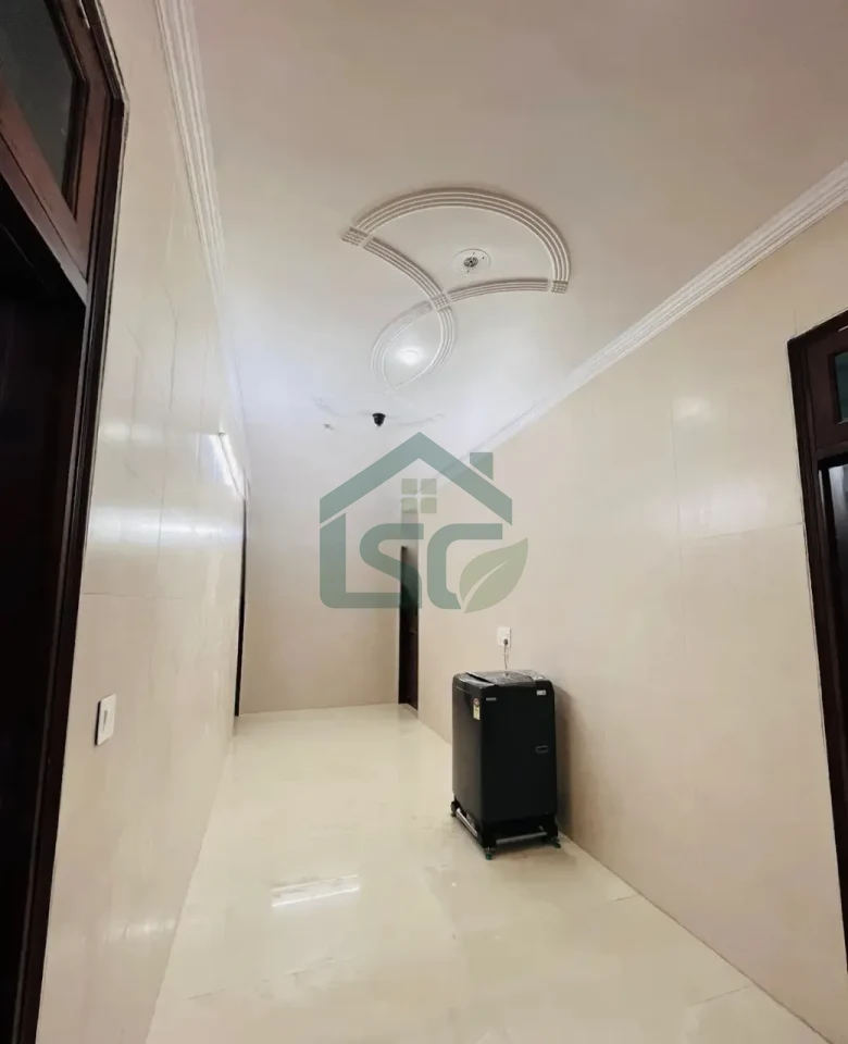 Divya Dubey girls PG in Sector 40, Noida — property photo 5