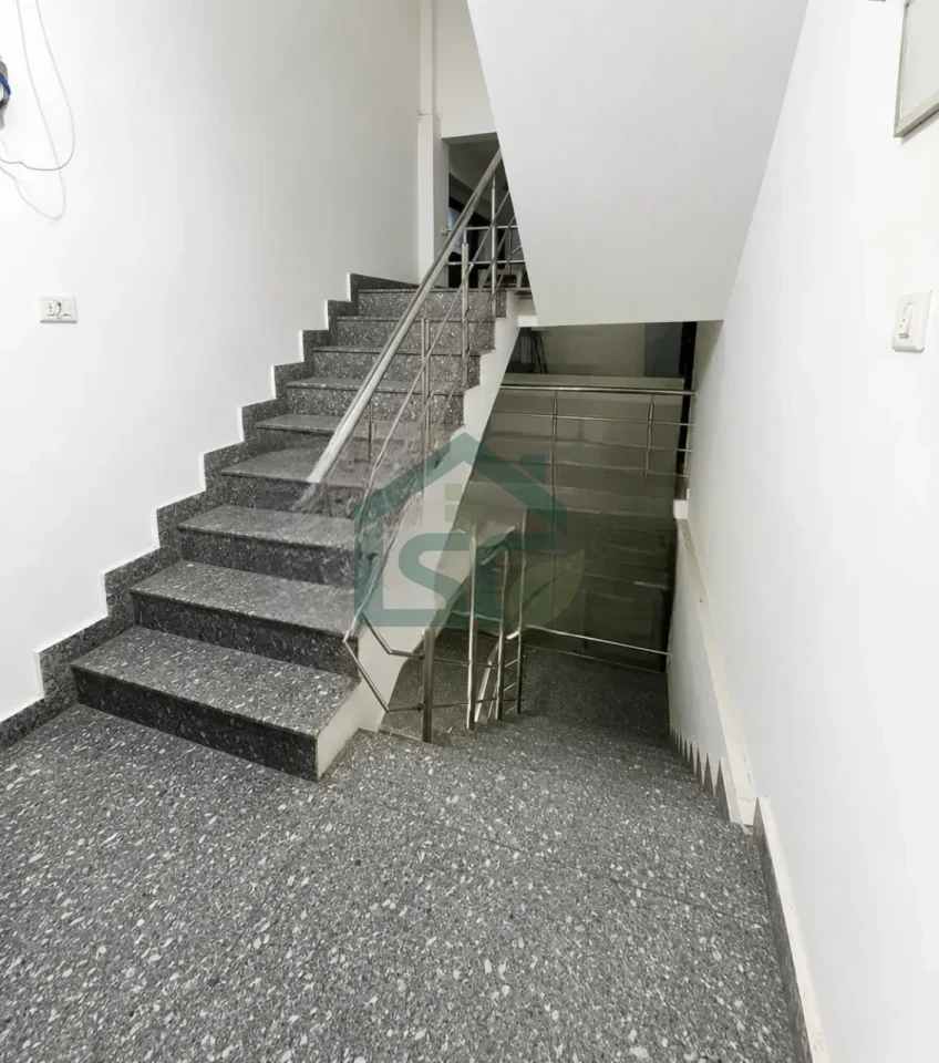 B.S. PG for girl in Sector 13, Gurugram — property photo 4