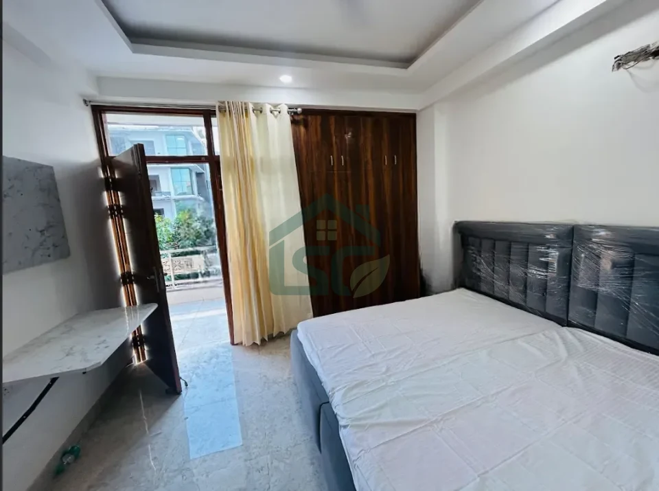Huddle Stays Vega - Girls PG in Noida Sector 104 in Sector 105, Noida — property photo 3