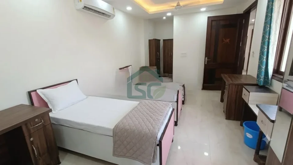 Gs hostel and PG for girls in Block E, Delhi — property photo 2