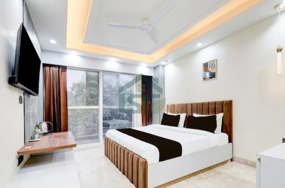Photo 3 of House No 1137 , Super Hotel O Sector 43 ,Gurugram, GOLF COURSE ROAD, Gurgaon