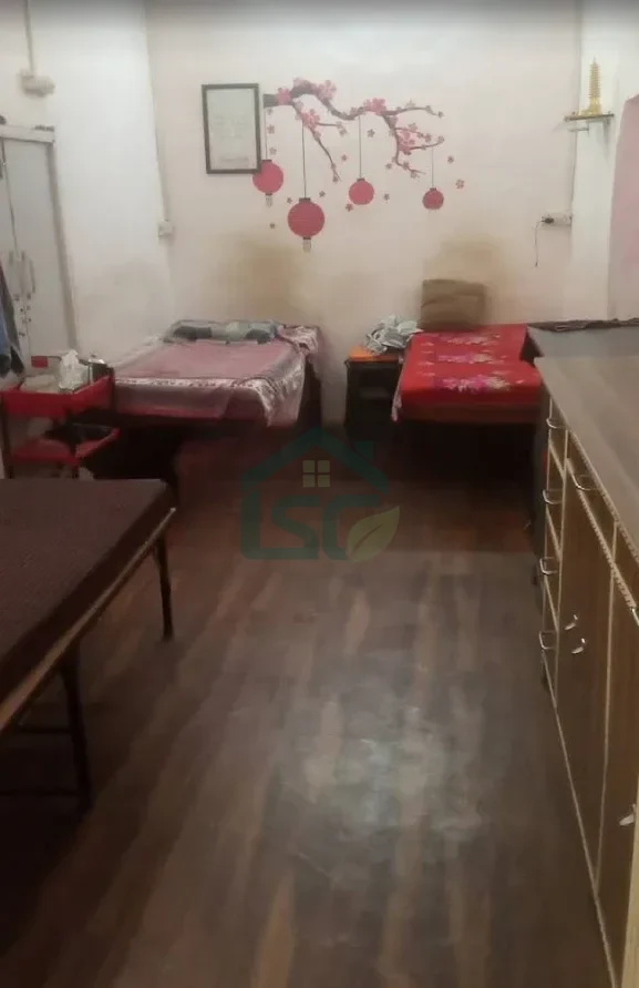 At Shri Ramcharan Singh Boys P/G & Hostel, Lashkar, Gwalior