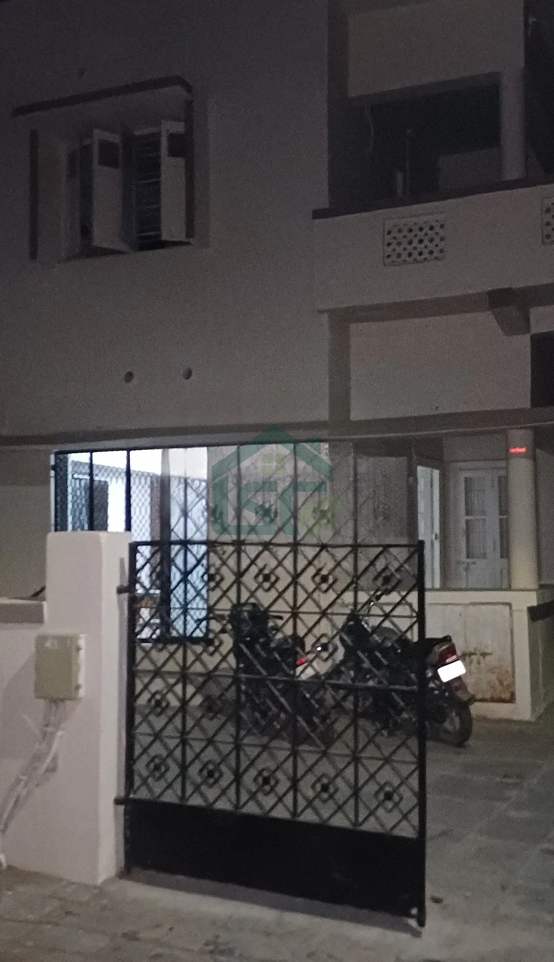 At Mid Sun PG, Navrangpura, Ahmedabad
